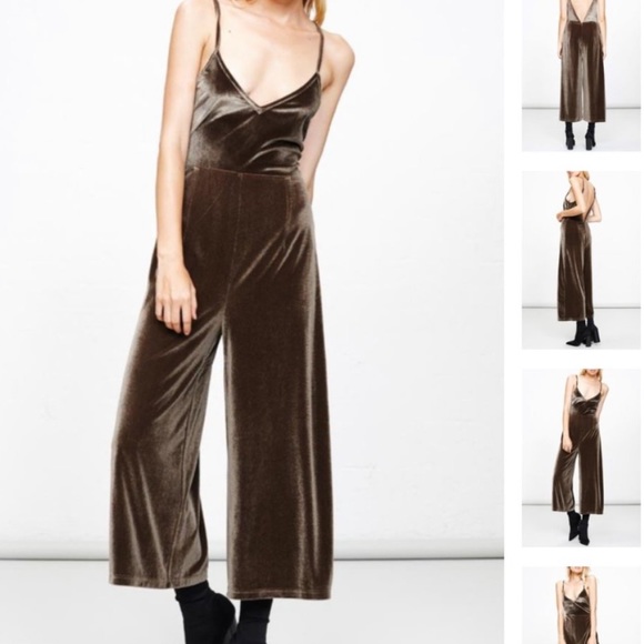MPC Green Velvet Jumpsuit - Picture 4 of 10